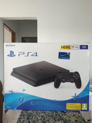 PS4 slim 1tb
