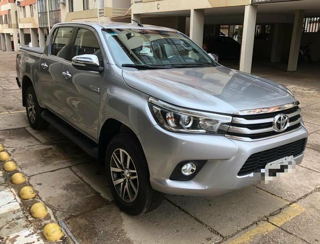 Hilux SRX 4X4 DIESEL AT 2016/2017 - Foto 10