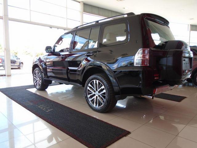 Pajero HPE Full 3.2 4x4 T.I.Dies. 5p Aut zero Km - Foto 8