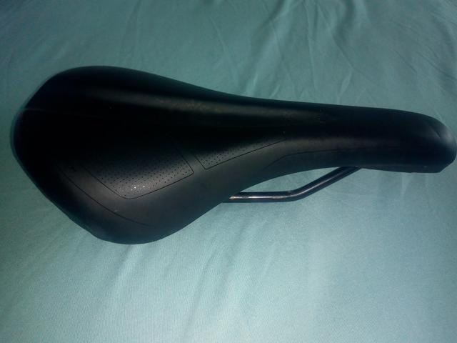Selim Specialized Henge 143mm seminovo - Foto 2