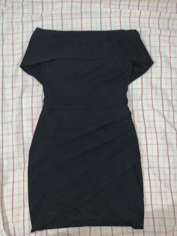 Vendo vestido de festa
