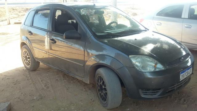 Vendo ou troco fiesta - Foto 7