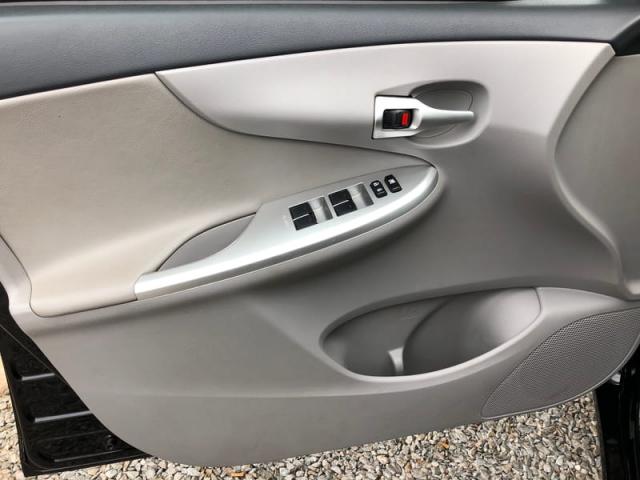 Corolla 2.0 XEI - absolutamente impecável - kit multimídia - Foto 3