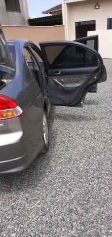 Honda Civic 05|06 - Foto 14