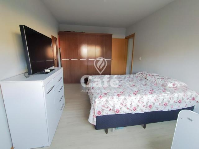 Apartamento de 2 dormitórios, sala, cozinha e área de serviço. - Foto 13