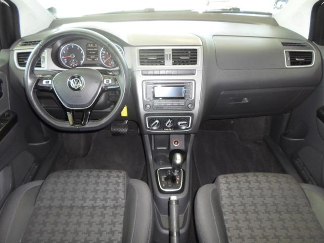 VW Fox 1.6 Comfotline I-motin - impecável - Foto 7