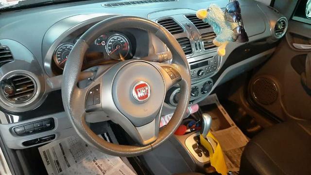 Vendo carro gran Siena 1.6 automático dual log - Foto 3