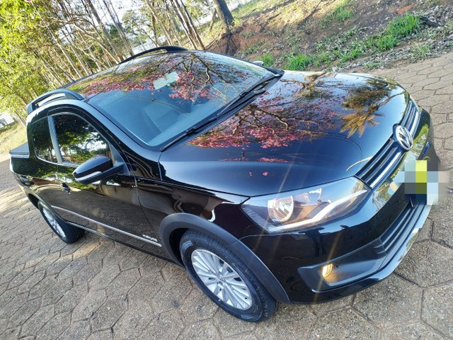 SAVEIRO 1.6 CD HIGHILINE CAB DUPLA 2015