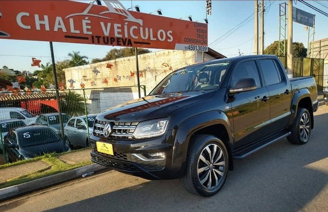VW/AMAROK HIGHLINE CD 4X4 2.0 AUTOMÁTICA 2018 TOP DE LINHA C/ APENAS 49.000KMS