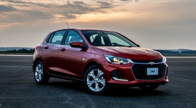 SEU ONIX SEM ENTRADA E SEM JUROS!!