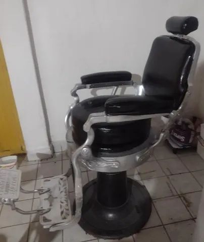 Cadeira De Cabeleireiro E Barbeiro Ferrante - Usada - Catálogo das