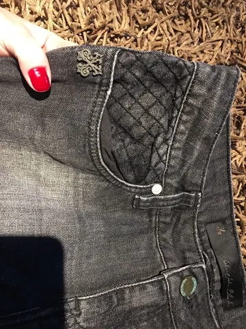 Calça jeans preta da john john TAM: 40
