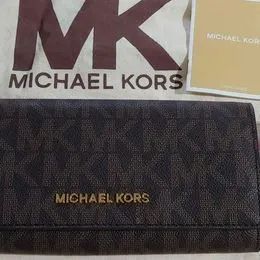 Carteira Michael Kors Comprada nos EUA com Tag Nova !! Jet Set travel - Foto 2