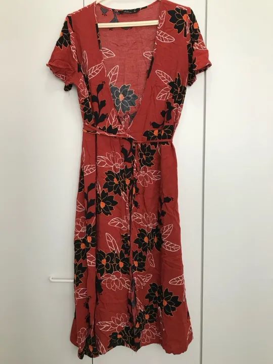 Vestido vermelho Vivacidade