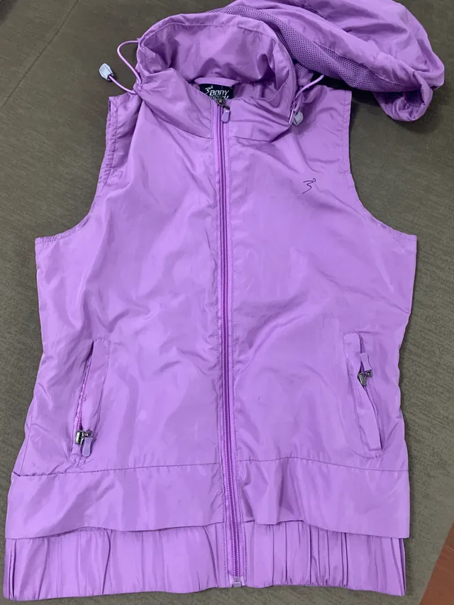 Colete corta vento $ 30