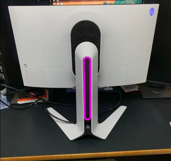 Monitor Alienware 27 polegadas 240hz