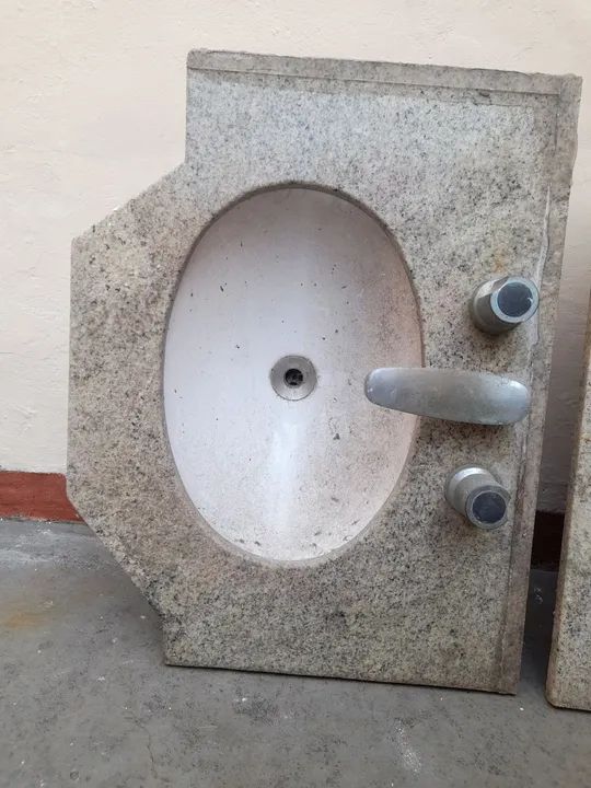 Cuba de Pedra para Banheiro