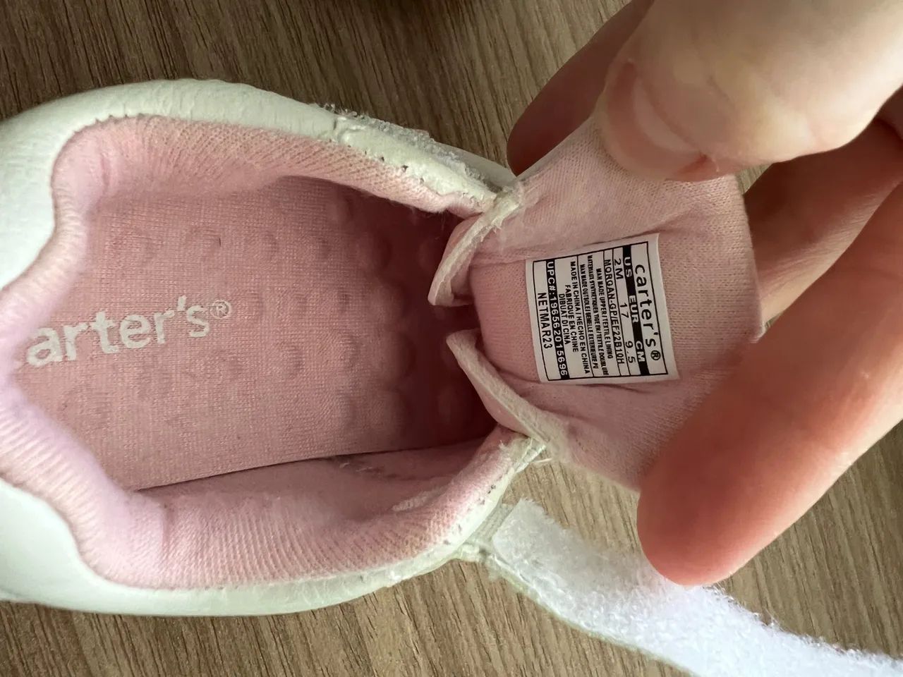 Tênis Carter?s bebê feminino - Foto 4