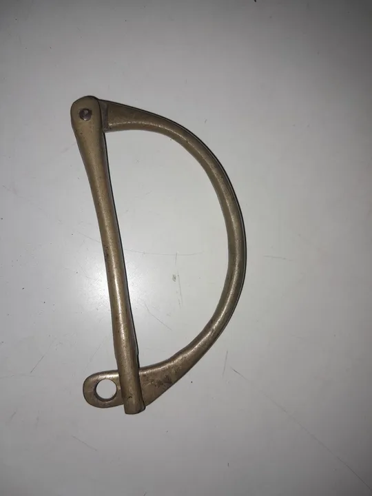 <br>ANTIGO PORTA CADEADO DE SACO DE LONA MILITAR OU DE CORREIO - NO ESTADO