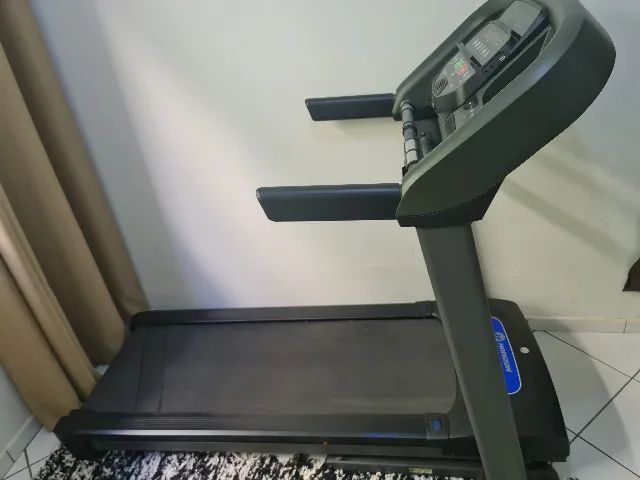 Esteira Horizon T101