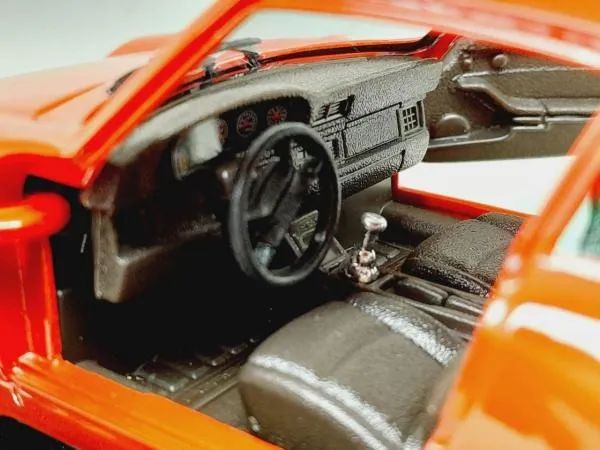 Miniatura Porsche 911 Carrera 1993 Burago 1/24 (Base+Acrílico) - Foto 4