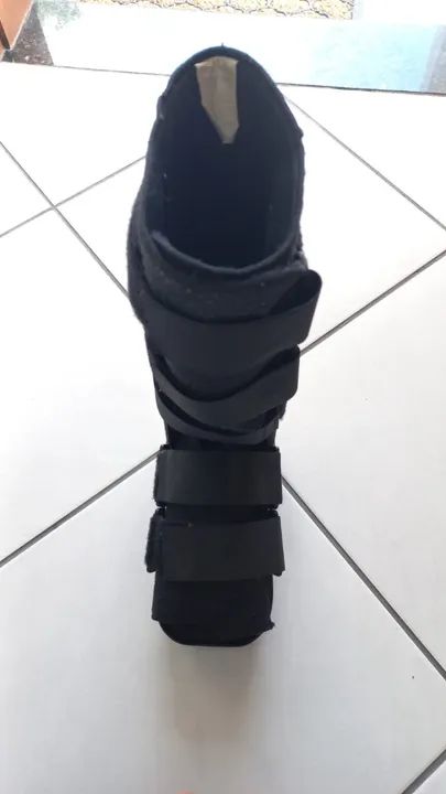Bota ortopédica(15 dias de uso)