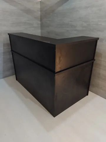 Bancada de recepção em L simples preta tampo de 30mm - Foto 3
