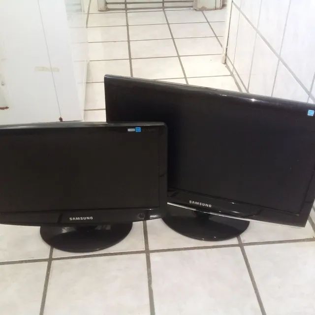 Samsung monitors - defective64317907357570120