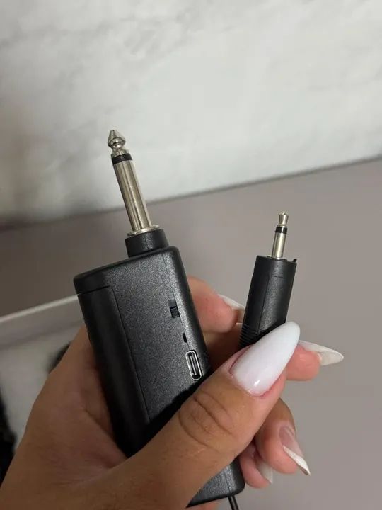 Microfones Dinâmico Sem Fio Duplo Profissional Recarregável Uhf EL-5005 - Foto 3