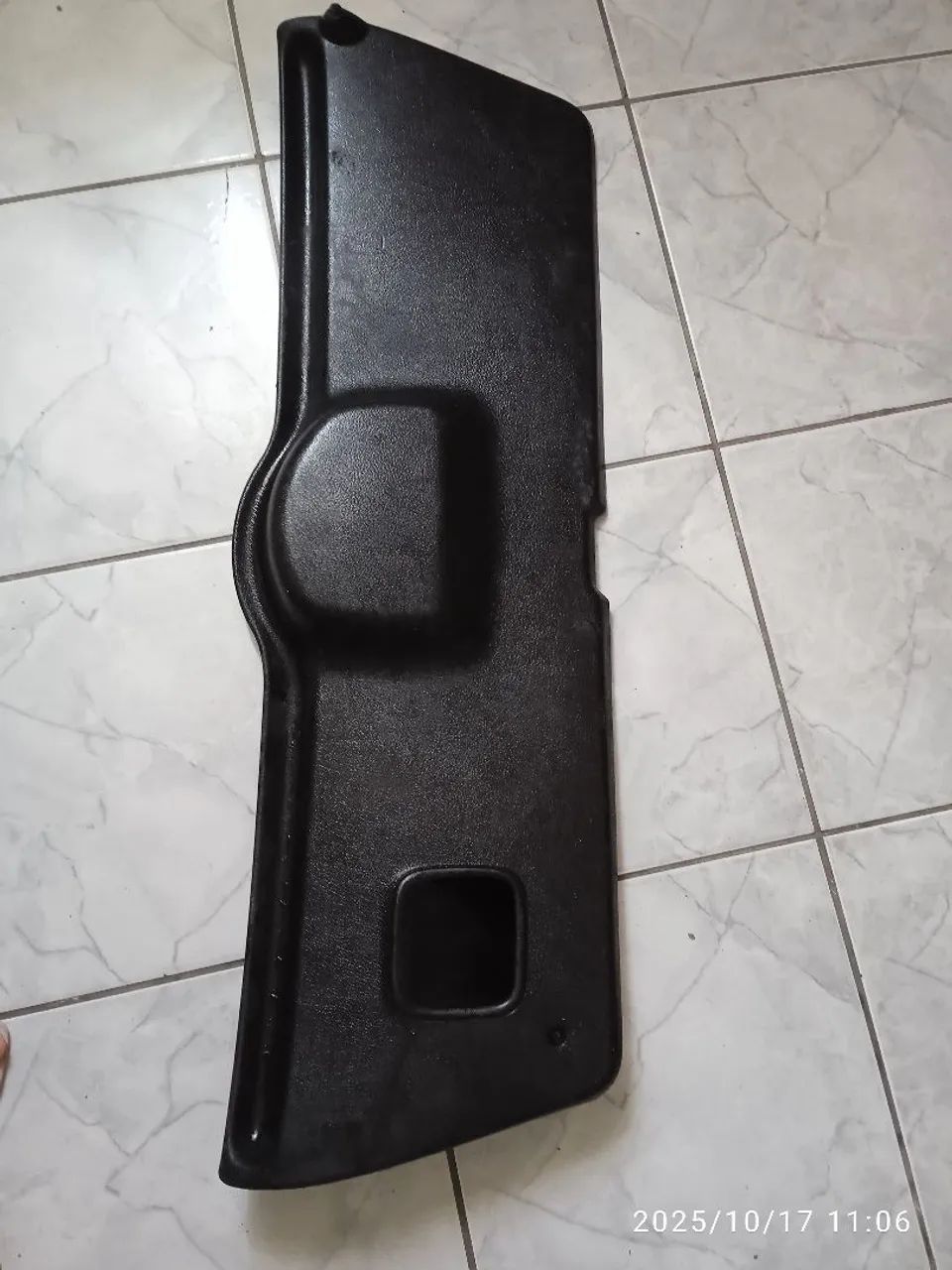 Moldura Tampa Traseira Renault Clio  - Foto 4