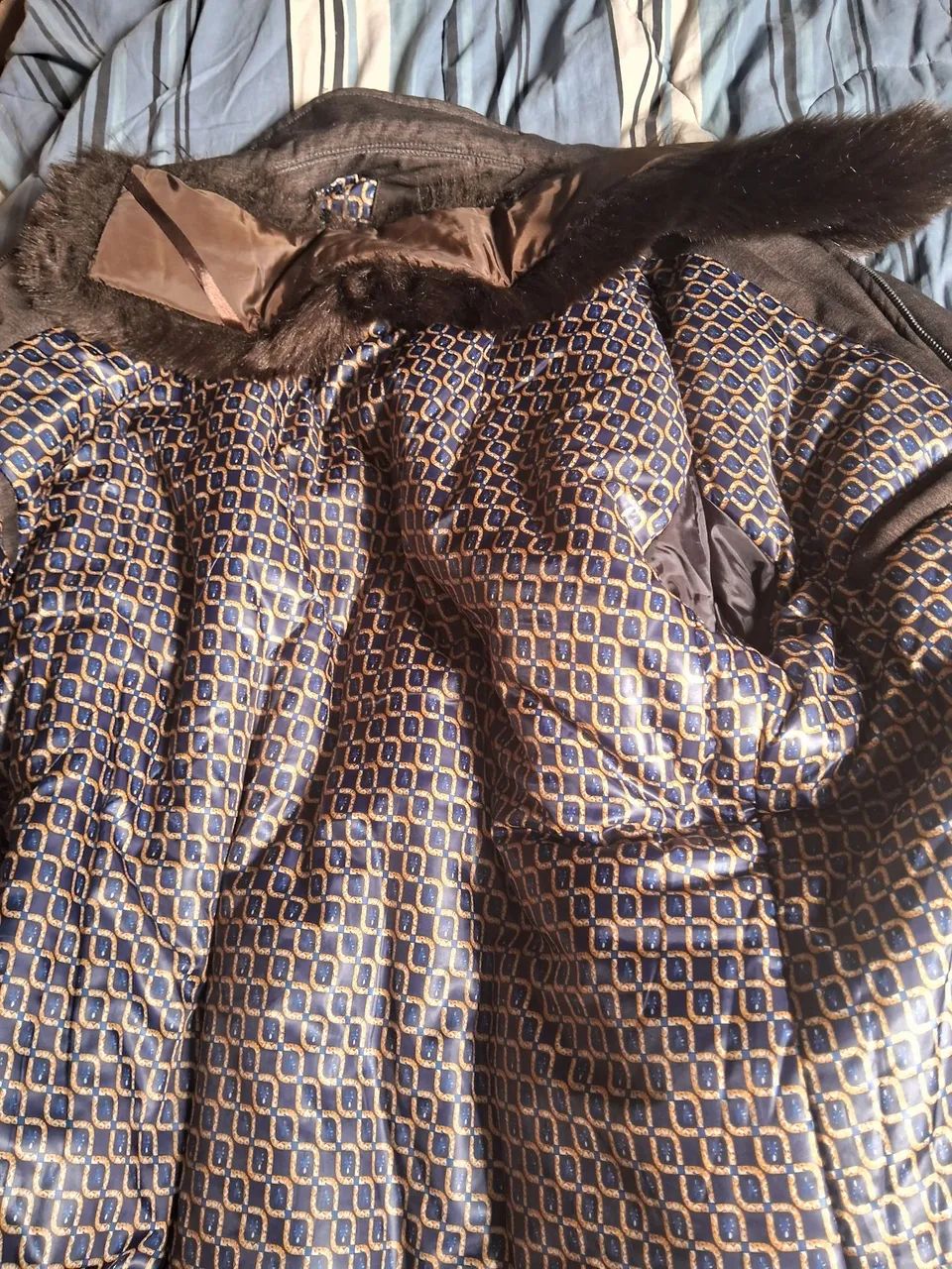Casaco Estilo Parca Masculino Elegante com Gola de Pele - Foto 5