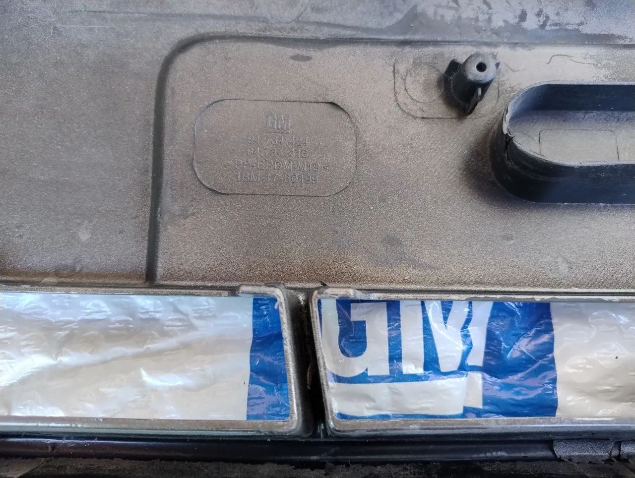 Parachoque Dianteiro Chevrolet Prisma 2010 a 2012 GM Celta 2010 a 2016 - Foto 2