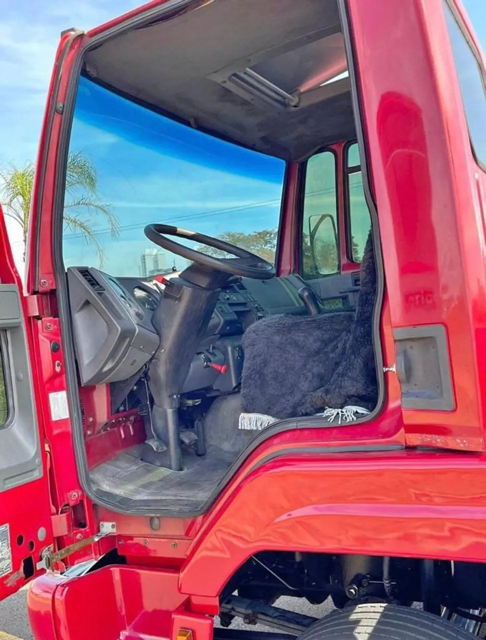 CARGO 815 GUINCHO 2008  - Foto 5