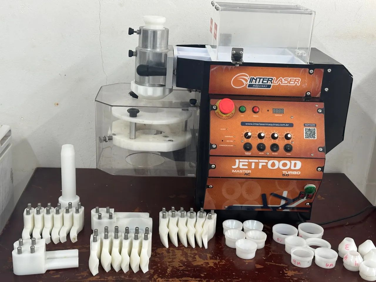 Máquina de Encher Salgados Jetfood Turbo 5.0