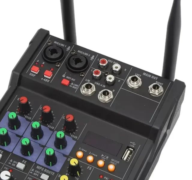 Kit Home Studio Profissional Mesa 4 Canais + 2 Microfones Bivolt - Foto 2