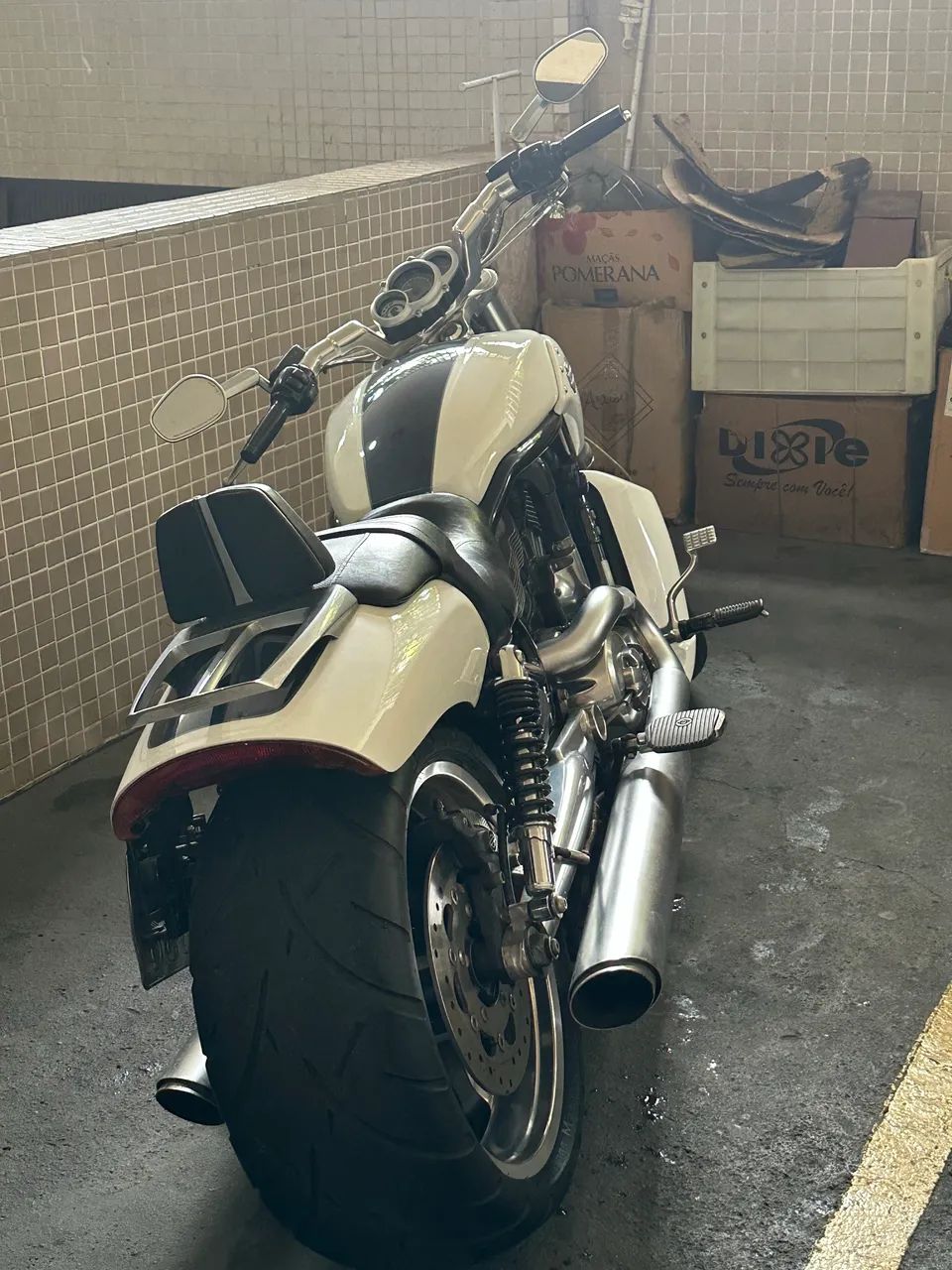 Moto impecável, pegar e andar, super exclusiva, pouco rodada - Foto 7