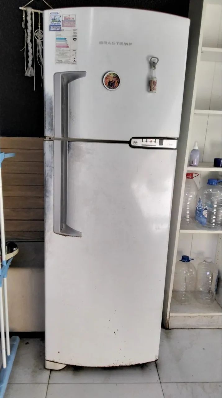 Geladeira Brastemp Clean BRM39 Branca