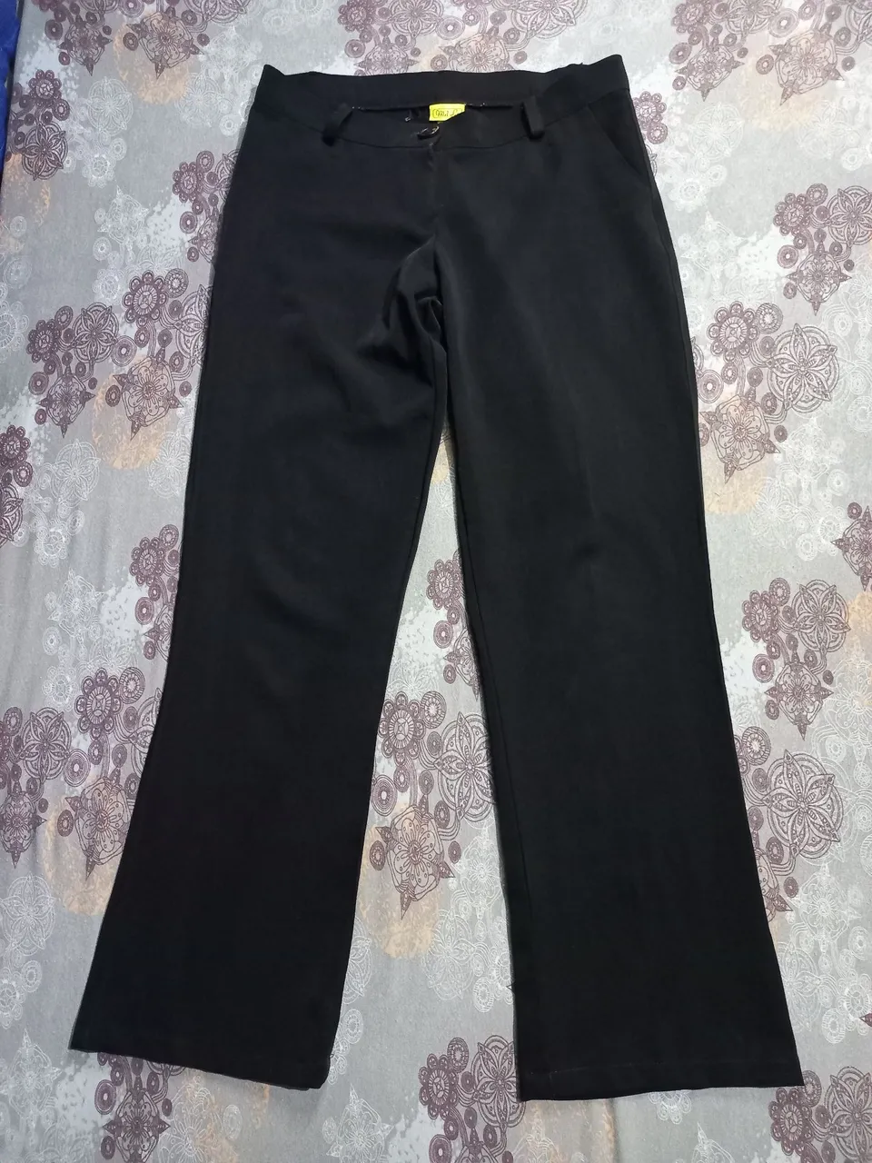 Calça social preta feminina