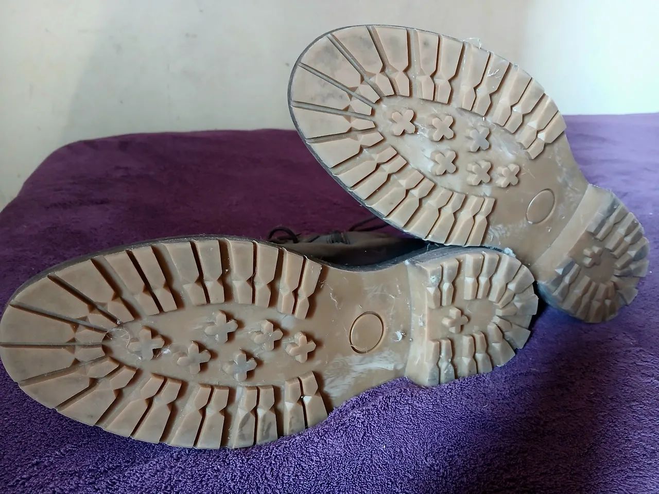 Bota couro legítimo masculina CNS sem uso.   - Foto 3