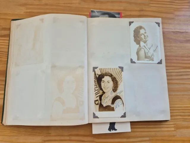 Álbum De Fotos Autografadas Artistas Famosos. Anos 50/60. - Foto 6