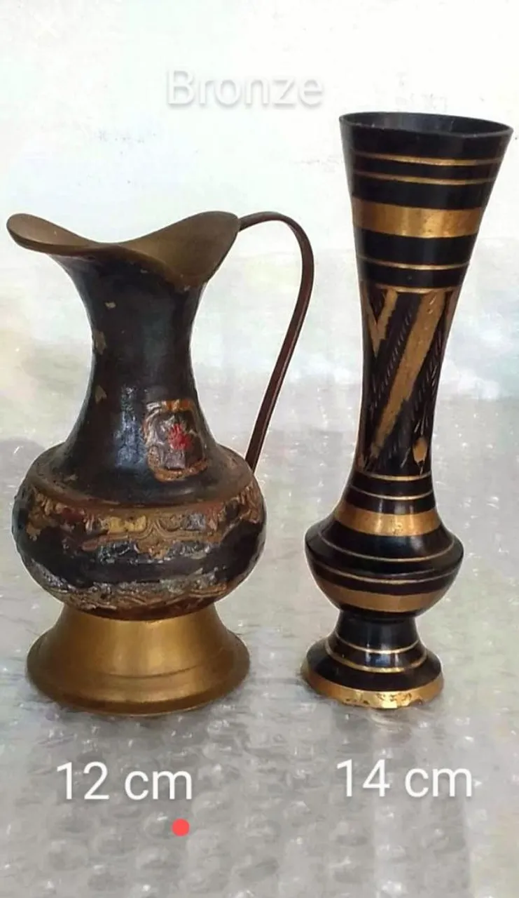 Jarro e vazo de Bronze para Decoração
