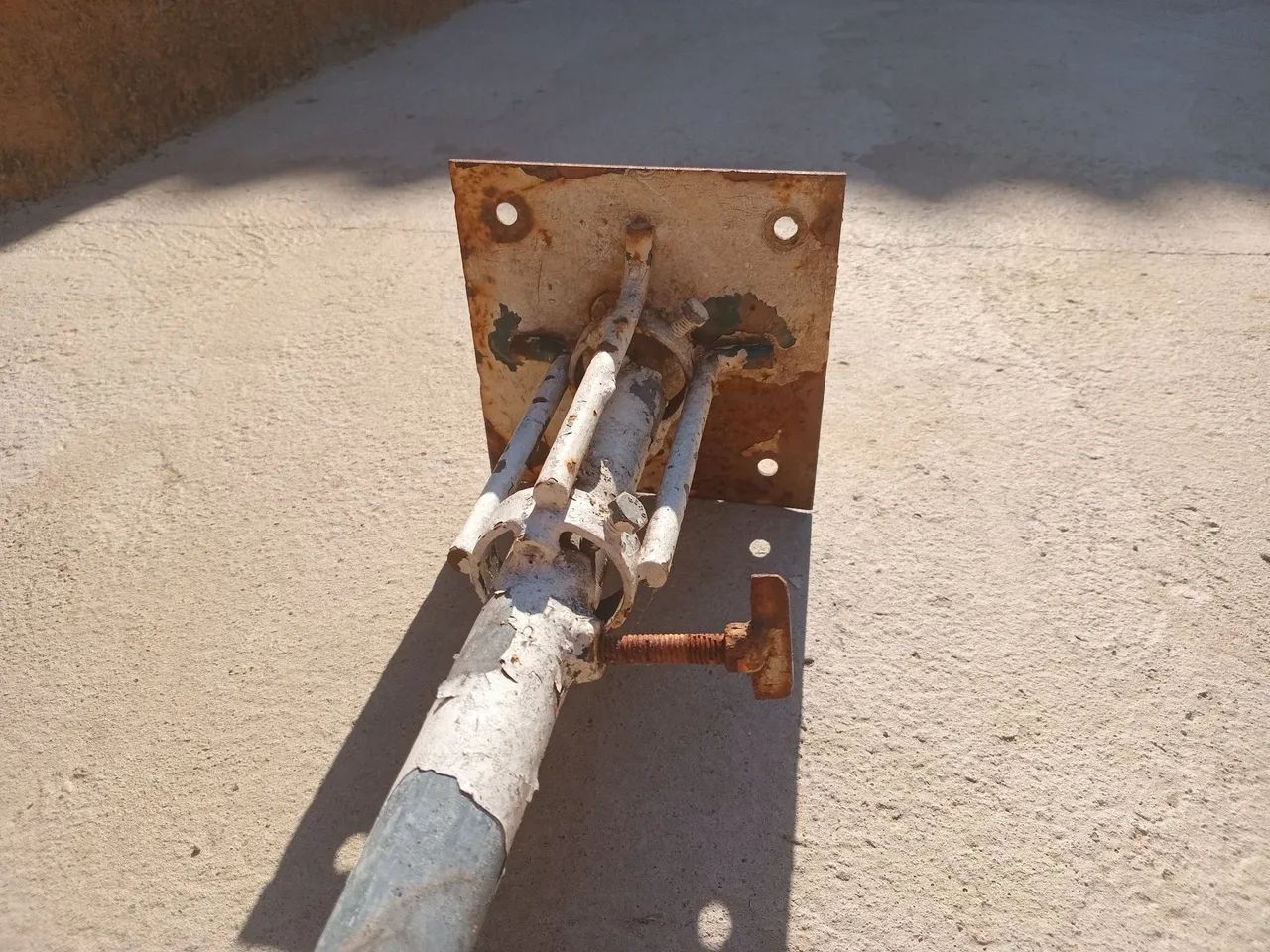 Cano de ferro para antena (6,07 metros) - Foto 5