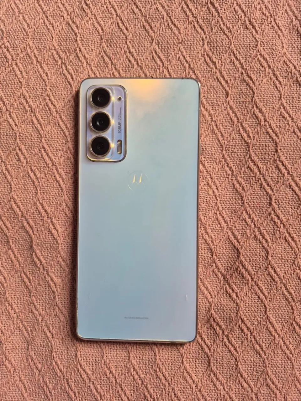 Motorola Edge 20
