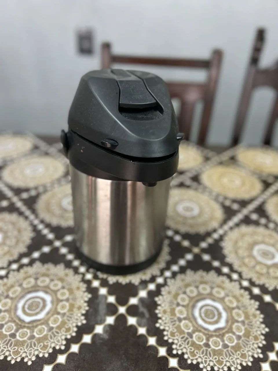 Garrafa Térmica de Aço Inox 2,5l - Foto 2