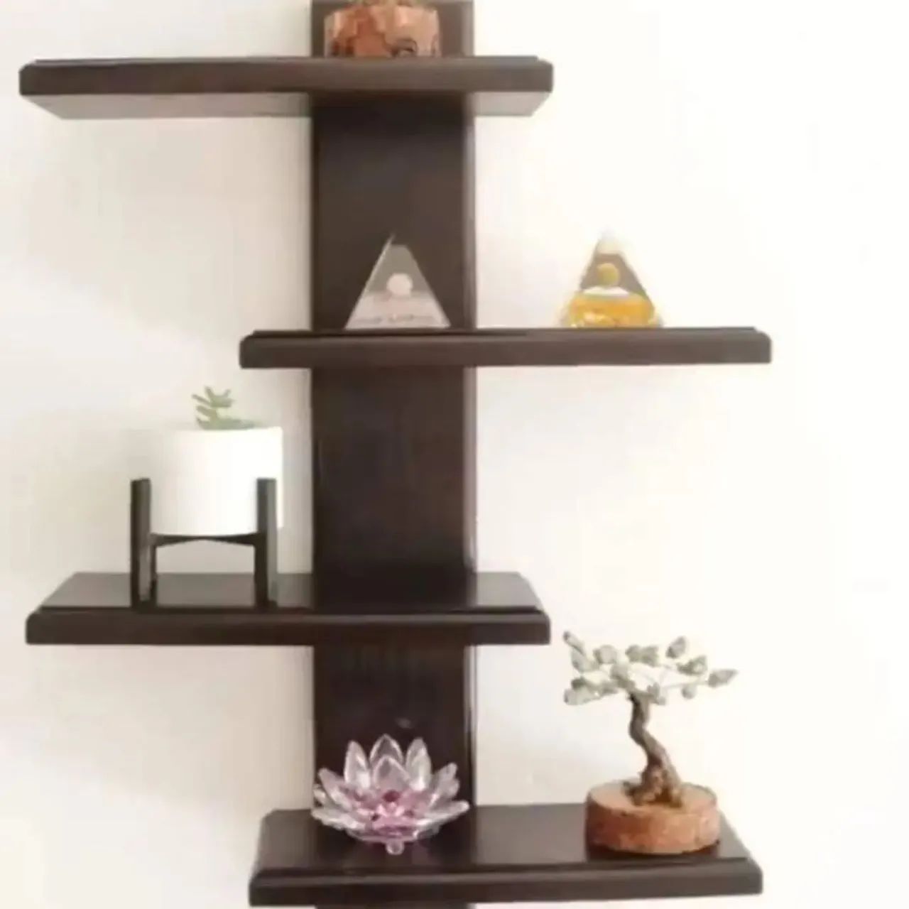 Mini prateleira decorativa suspensa 