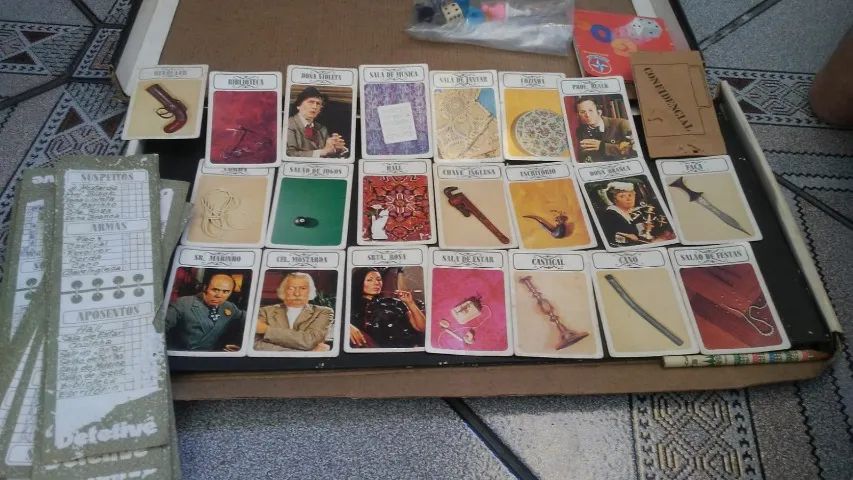 Jogo de tabuleiro Detetive anos 90 - Foto 4
