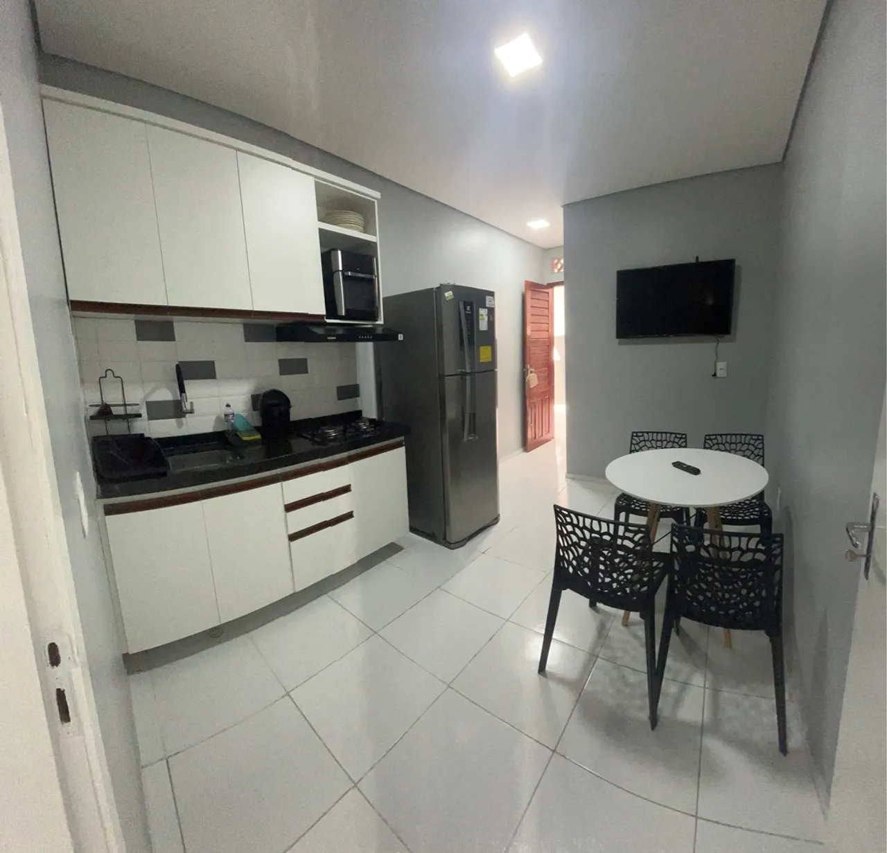 Alugo kitnets, casas e apartamentos para temporada em Fortaleza próxima à Beira Mar