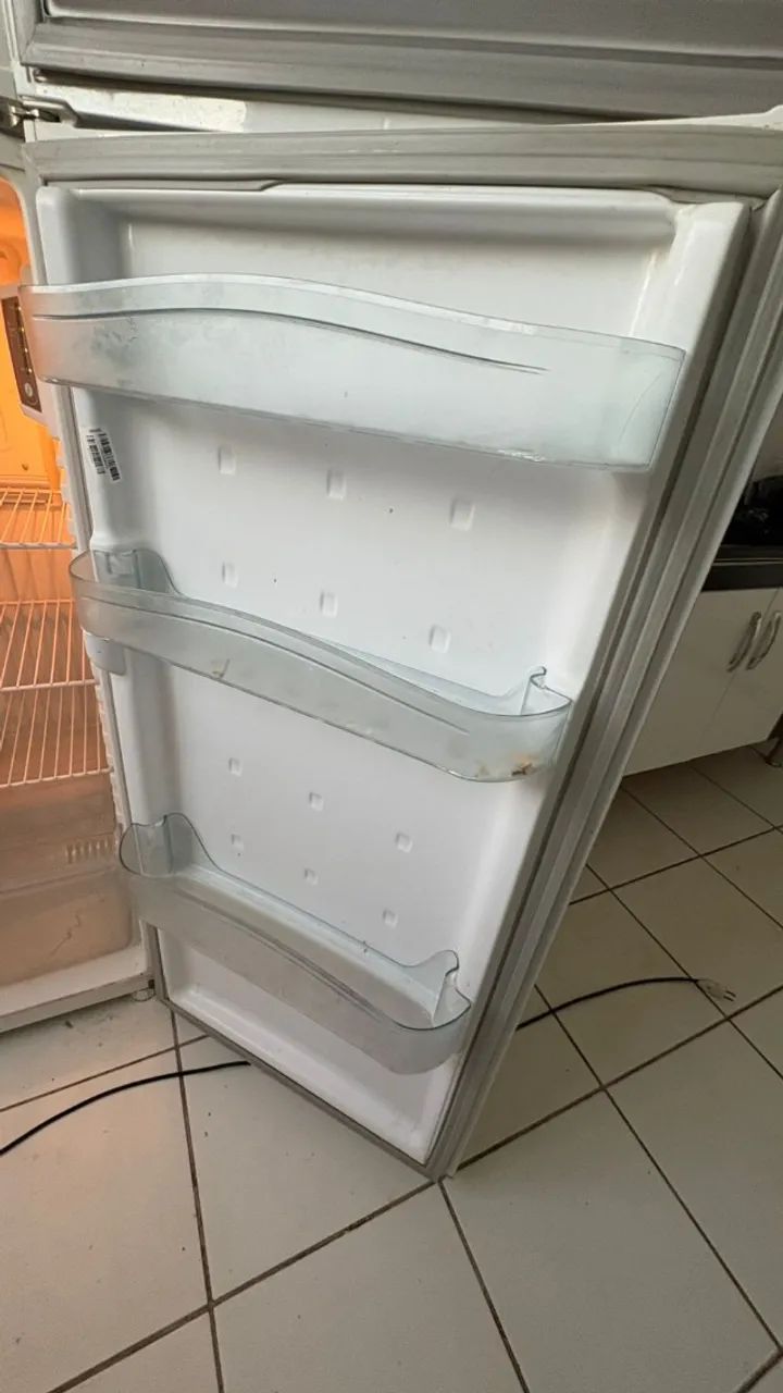 Geladeira Consul 340 litros conservadíssima  - Foto 3