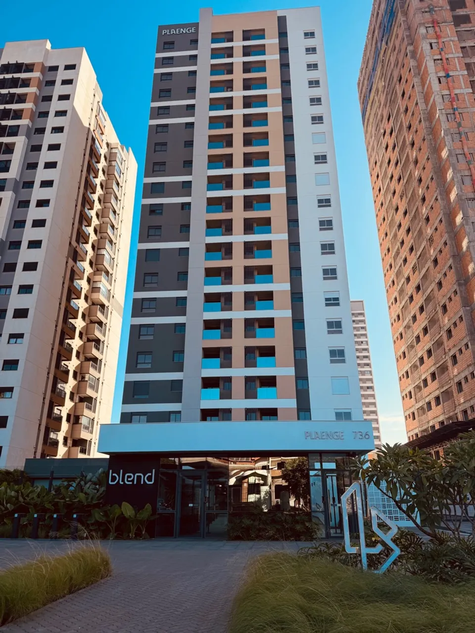 Apartamento à Venda no Edifício Blend | Zona 8 - Maringá