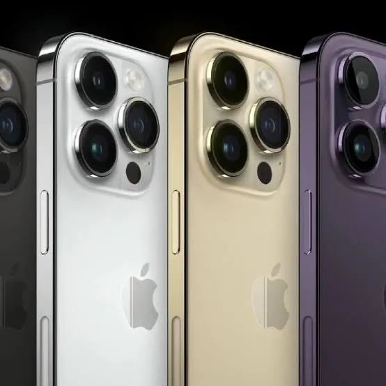 iPhone 15 Pro 128gb *semi novos 